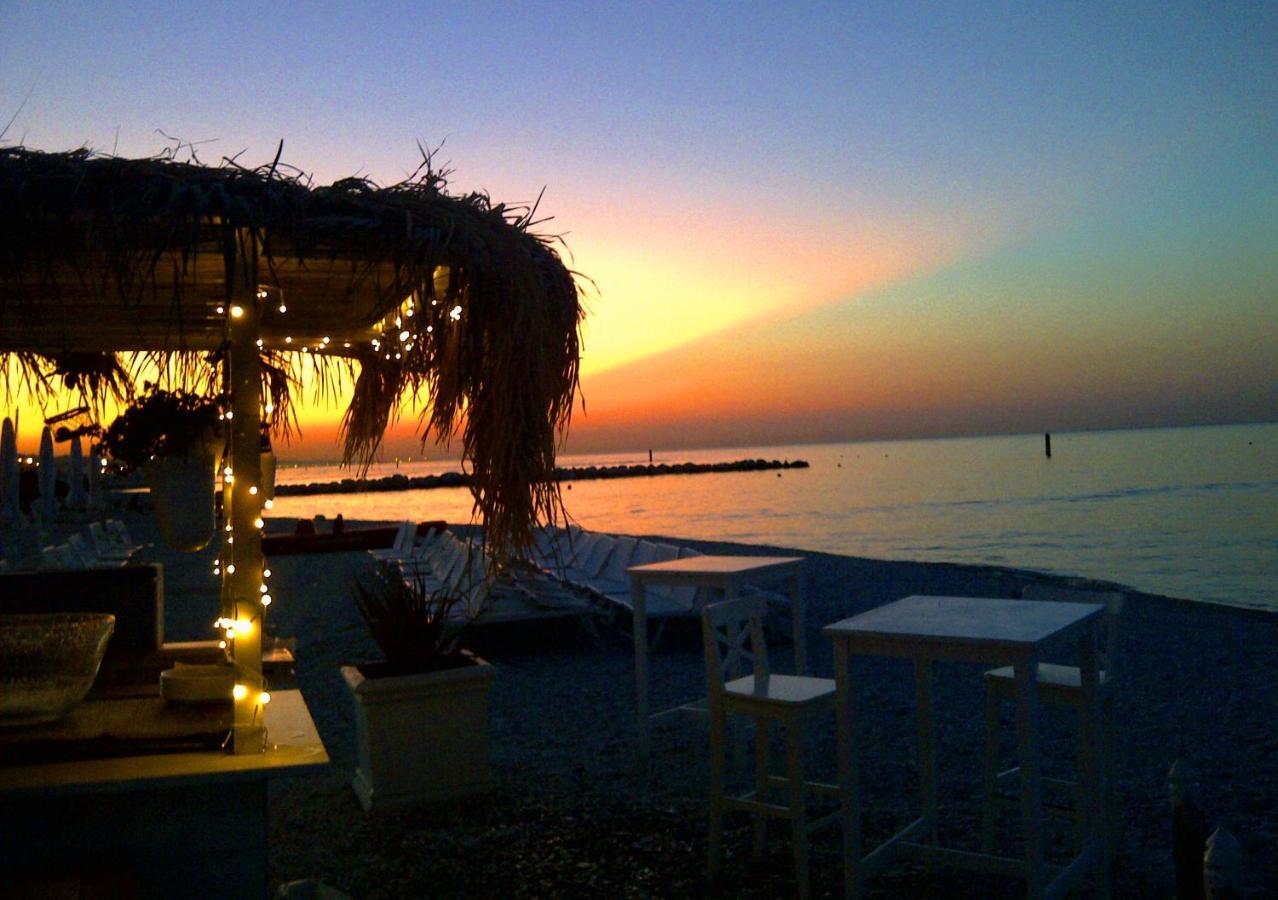 Villa Sant'Elena Morro dʼAlba Εξωτερικό φωτογραφία