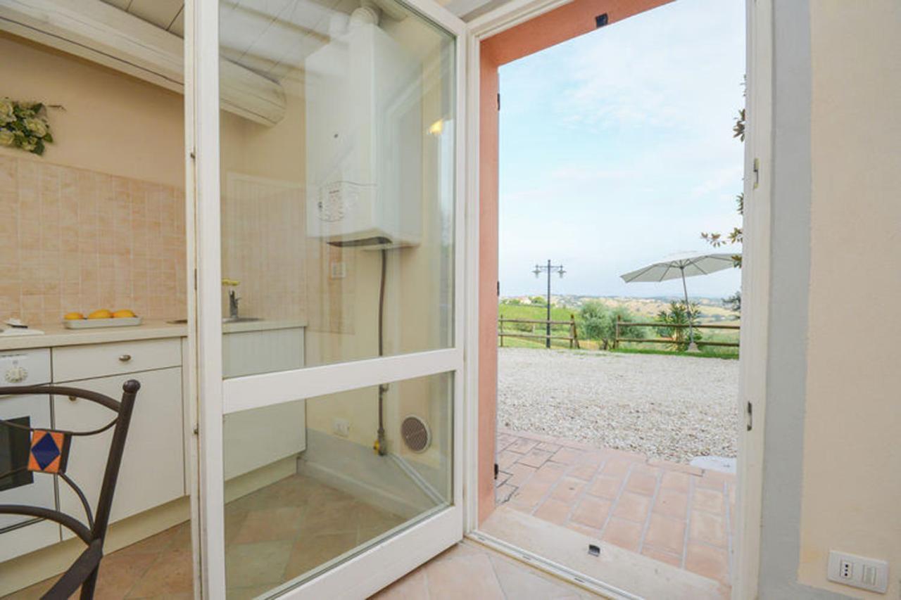 Villa Sant'Elena Morro dʼAlba Εξωτερικό φωτογραφία