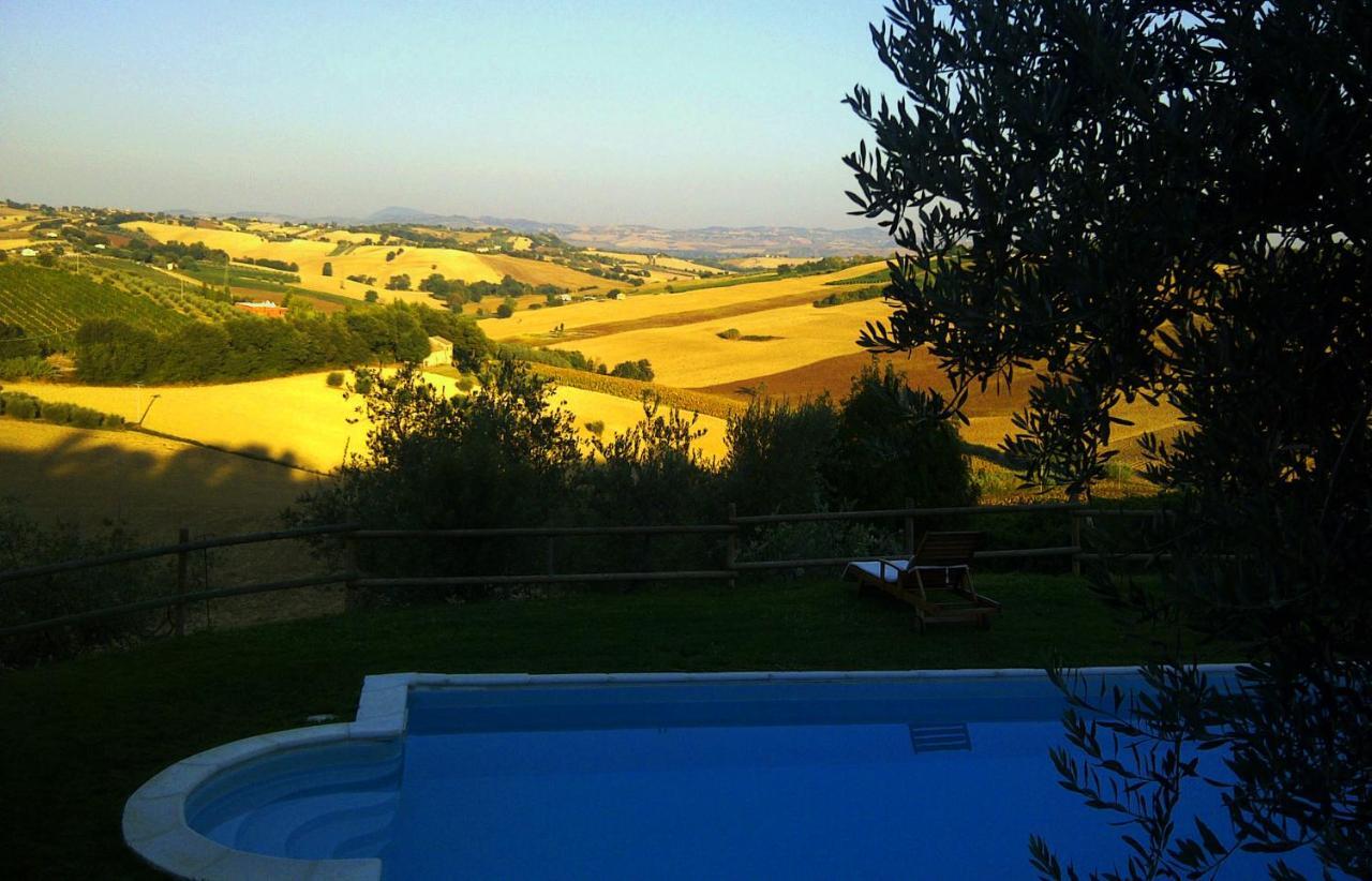 Villa Sant'Elena Morro dʼAlba Εξωτερικό φωτογραφία